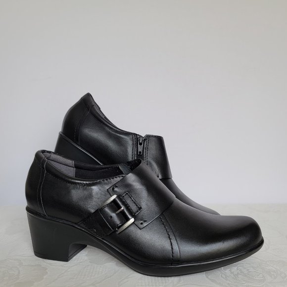 CLARKS Genette Vista Slip-On Leather Shoes- Black color- Women's Size 9.5M - Picture 2 of 14